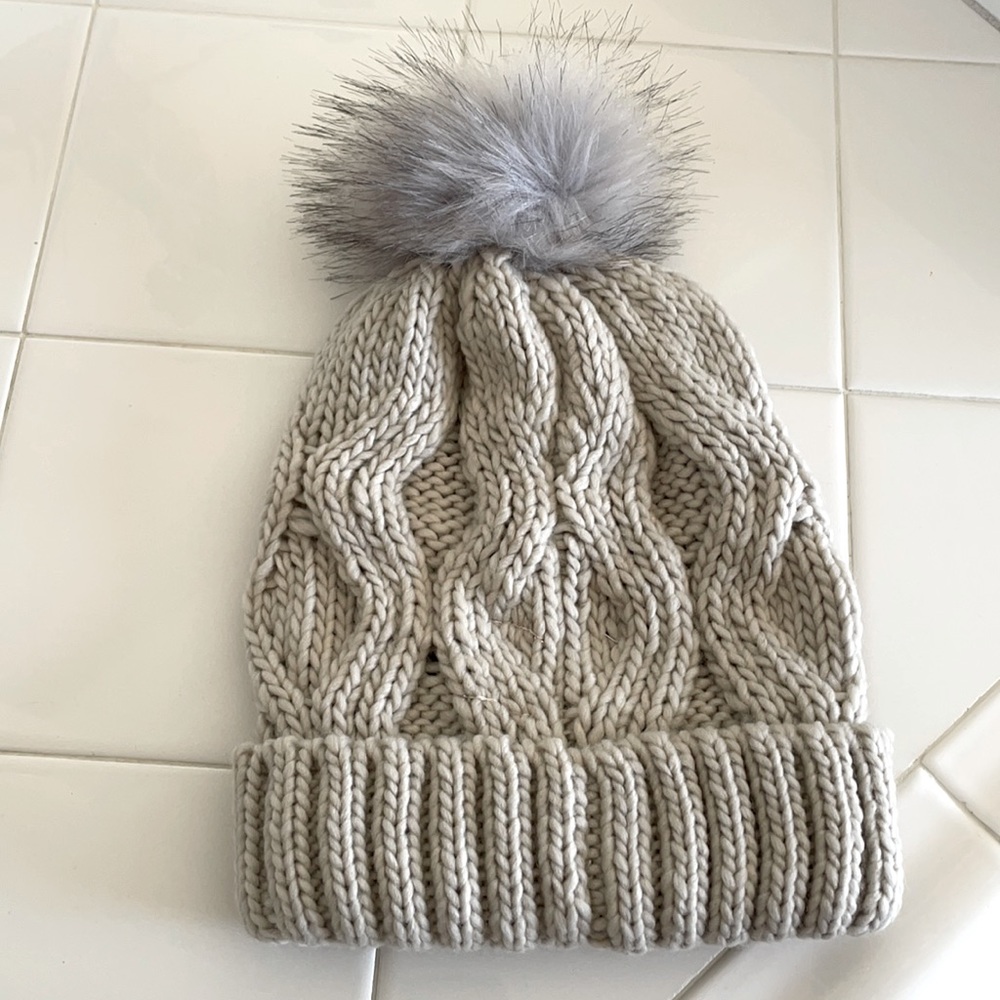 Grey cable knit beanie. Brand new, never worn.